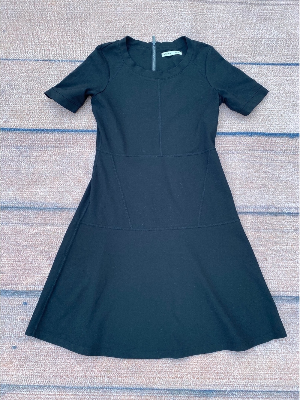 Athleta En Route ponte black fit and flare sporty short sleeve mini dress small